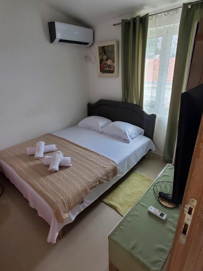 Apartmani Liki Улцинь Екстер'єр фото